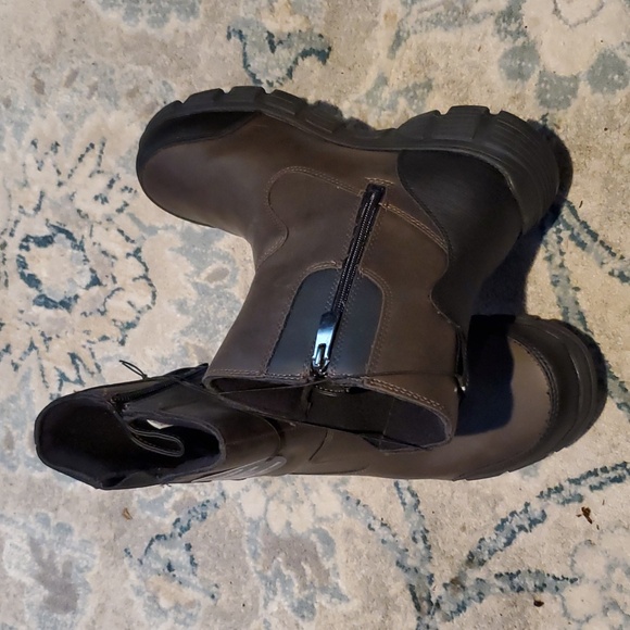 GEORGE brown boots - Picture 2 of 3